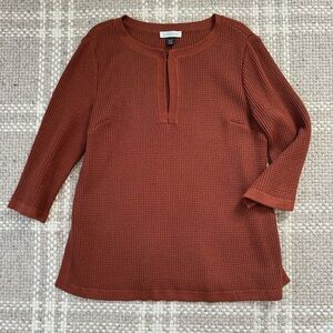 St. John knit 3/4 sleeve sweater